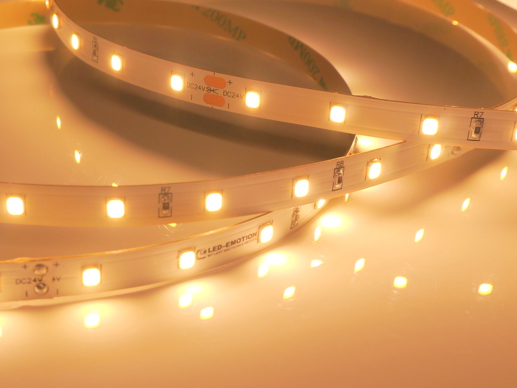 günstige LED-Streifen 2700K