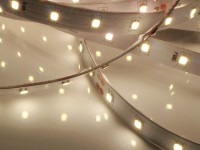 XQ 64 LED-Streifen, 4000K neutralweiß, 389lm/m, 1.9W/m, 64LEDs/m, 24V XQ 64 LED-Streifen, 4000K neutralweiß, 389lm/m, 1.9W/m, 64LEDs/m, 24V