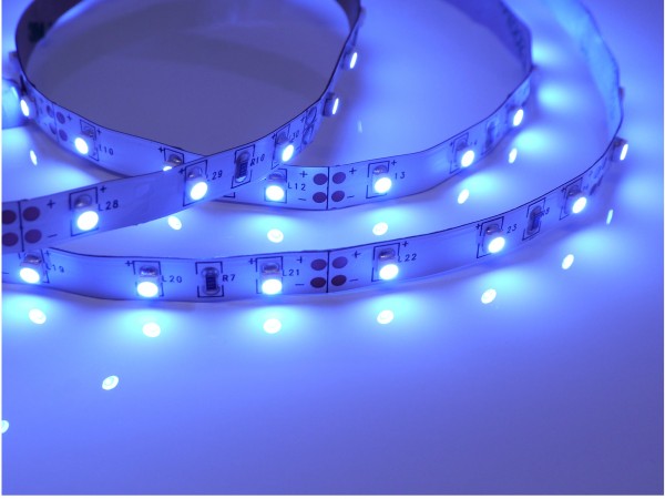 12V LED Streifen mit 60 blauen LEDs/m