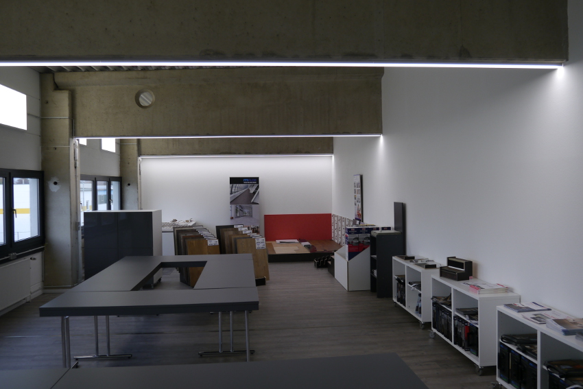 Repac-Showroom-Led-Streifen